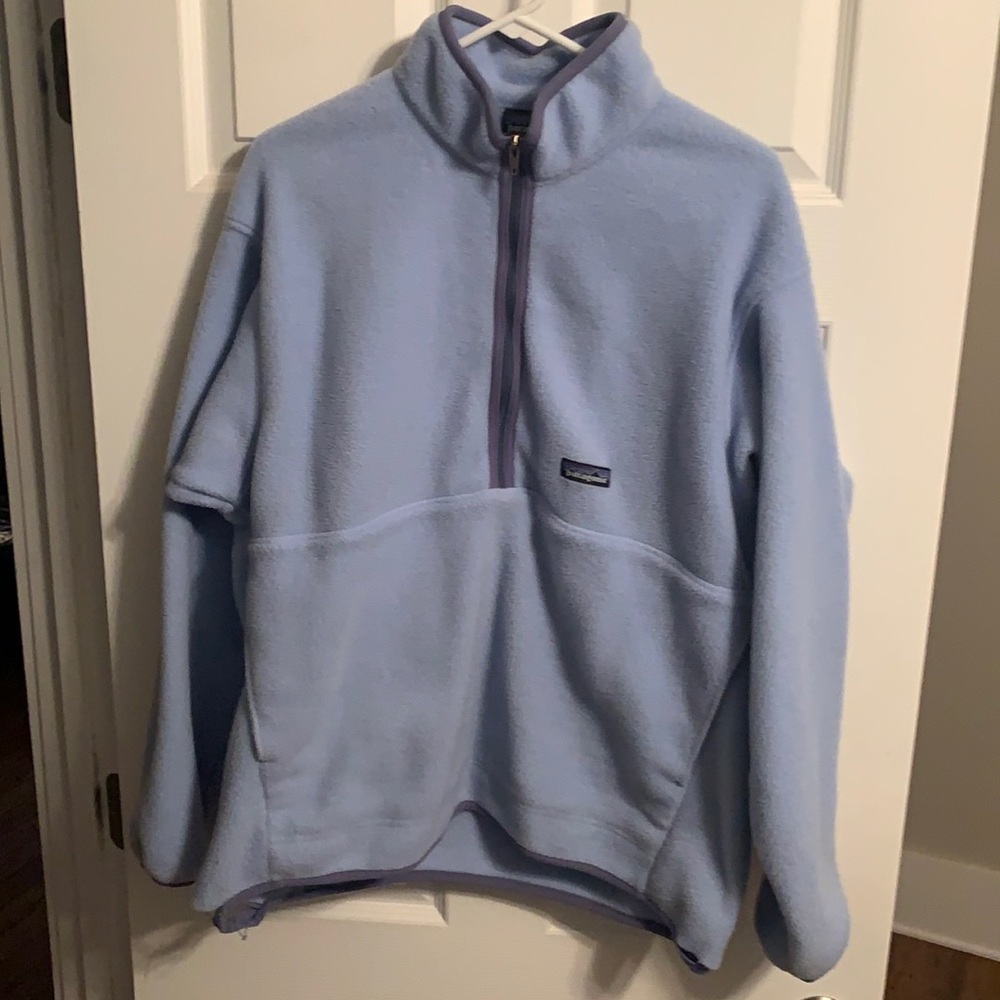 Patagonia fleece pullover with pockets